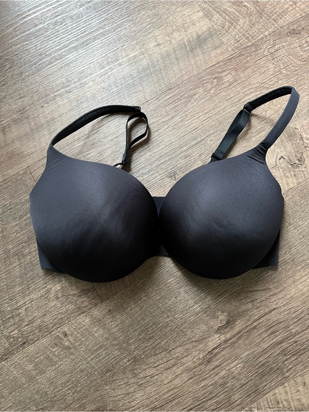 SKIMS Black T-Shirt Bra